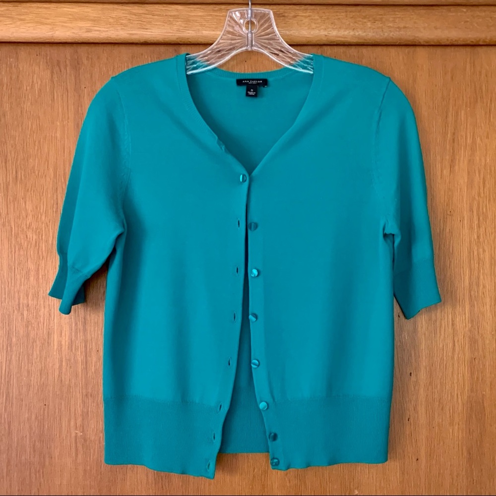 Ann Taylor half sleeved sweater